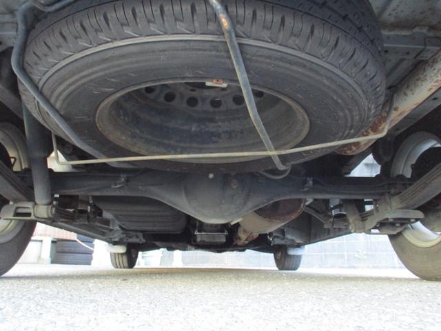 ハイエースワゴン ＧＬ　禁煙車　社外ナビ　ワンセグ　バックカメラ　ＡＣ１００Ｖ　電動格納ミラー　社外アルミホイール　フロントフォグランプ（59枚目）