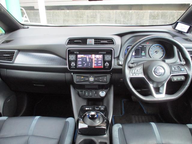 リーフ G ワンオーナー 禁煙車 BOSEサウンドシステム 純正ナビ 全方位カメラ Bカメラ BT フルセグ プロパイロット シートヒーター クリアランスソナー 衝突軽減ブレーキ ステアリングヒーター ETC(5枚目)