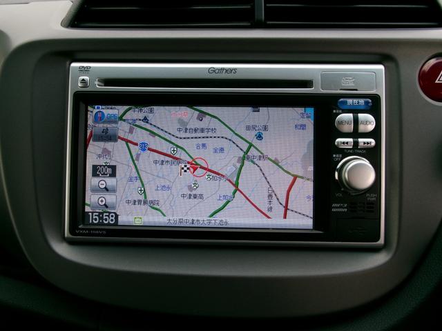 フィット Ｇスマートセレクション　ワンオーナー　禁煙車　純正ナビ　ワンセグＴＶ　ＵＳＢ　ＡＣ　ＥＴＣ　ＨＩＤライト（16枚目）
