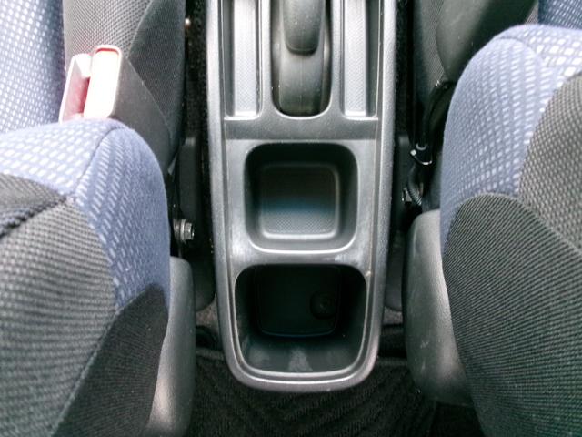 フィット Ｇスマートセレクション　ワンオーナー　禁煙車　純正ナビ　ワンセグＴＶ　ＵＳＢ　ＡＣ　ＥＴＣ　ＨＩＤライト（22枚目）