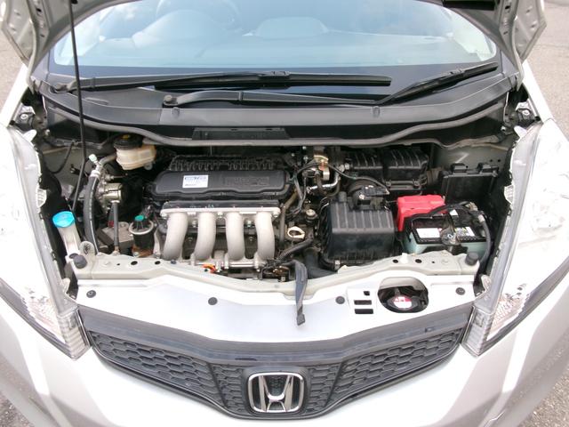 フィット Ｇスマートセレクション　ワンオーナー　禁煙車　純正ナビ　ワンセグＴＶ　ＵＳＢ　ＡＣ　ＥＴＣ　ＨＩＤライト（48枚目）