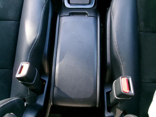 エスクァイア ハイブリッドＧｉプレミアムパッケジブラックテーラード　禁煙車　ワンオーナー　両側ＰＳＤ　純正ナビ　フルセグ　ＢＴ　ＥＴＣ　ＬＥＤヘッドライト　フォグランプ　オートハイビーム　シートヒーター　ステアリングヒーター　衝突軽減ブレーキ　クリアランスソナー（25枚目）