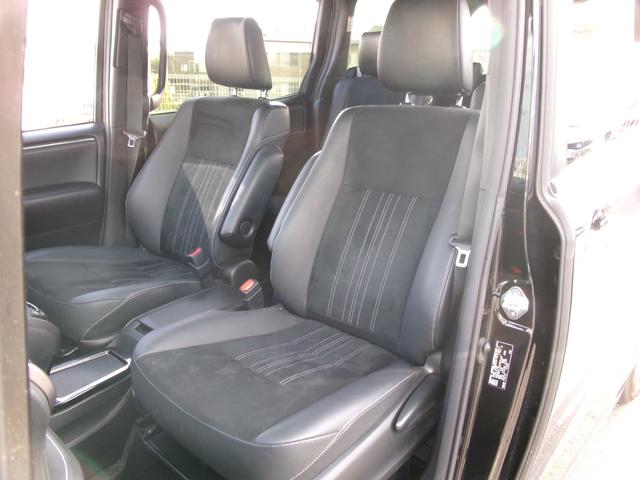 エスクァイア ハイブリッドＧｉプレミアムパッケジブラックテーラード　禁煙車　ワンオーナー　両側ＰＳＤ　純正ナビ　フルセグ　ＢＴ　ＥＴＣ　ＬＥＤヘッドライト　フォグランプ　オートハイビーム　シートヒーター　ステアリングヒーター　衝突軽減ブレーキ　クリアランスソナー（32枚目）