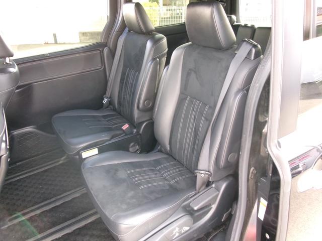 エスクァイア ハイブリッドＧｉプレミアムパッケジブラックテーラード　禁煙車　ワンオーナー　両側ＰＳＤ　純正ナビ　フルセグ　ＢＴ　ＥＴＣ　ＬＥＤヘッドライト　フォグランプ　オートハイビーム　シートヒーター　ステアリングヒーター　衝突軽減ブレーキ　クリアランスソナー（33枚目）