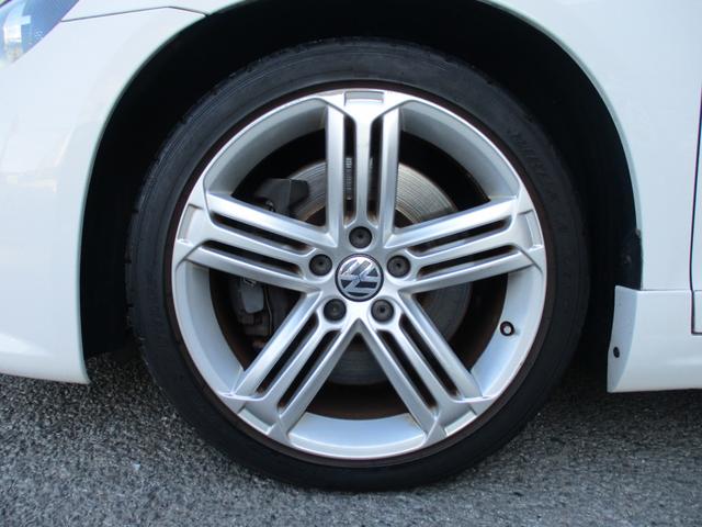 シロッコ Ｒ　禁煙車　本革シート　ディスプレイオーディオ　ＡｐｐｌｅＣａｒＰｌａｙ　バックカメラ　クルーズコントロール　クリアランスソナー　シートヒーター　Ｂｌｕｅｔｏｏｔｈ　ＥＴＣ　ドラレコ　純正ＡＷ１８インチ（50枚目）