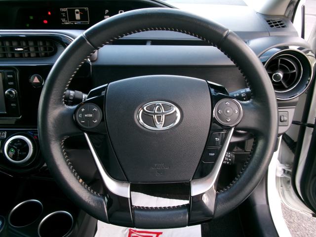 アクア Ｇ　ワンオーナー　禁煙車　純正ナビ　ＢＴ　ＣＤ　ＤＶＤ　フルセグ　クルーズコントロール　オートライト　ドラレコ　Ｂカメラ　車線逸脱警報　衝突軽減ブレーキ　１５インチアルミ（9枚目）