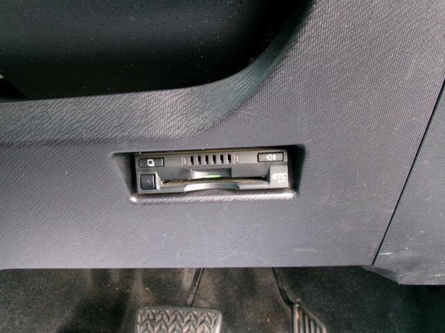 アクア Ｇ　ワンオーナー　禁煙車　純正ナビ　ＢＴ　ＣＤ　ＤＶＤ　フルセグ　クルーズコントロール　オートライト　ドラレコ　Ｂカメラ　車線逸脱警報　衝突軽減ブレーキ　１５インチアルミ（18枚目）