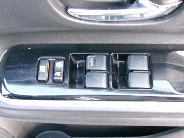 アクア Ｇ　ワンオーナー　禁煙車　純正ナビ　ＢＴ　ＣＤ　ＤＶＤ　フルセグ　クルーズコントロール　オートライト　ドラレコ　Ｂカメラ　車線逸脱警報　衝突軽減ブレーキ　１５インチアルミ（31枚目）