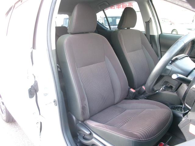 アクア Ｇ　ワンオーナー　禁煙車　純正ナビ　ＢＴ　ＣＤ　ＤＶＤ　フルセグ　クルーズコントロール　オートライト　ドラレコ　Ｂカメラ　車線逸脱警報　衝突軽減ブレーキ　１５インチアルミ（32枚目）