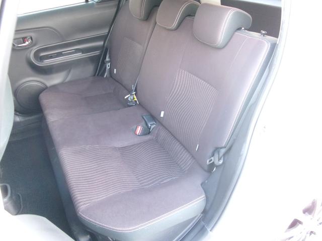 アクア Ｇ　ワンオーナー　禁煙車　純正ナビ　ＢＴ　ＣＤ　ＤＶＤ　フルセグ　クルーズコントロール　オートライト　ドラレコ　Ｂカメラ　車線逸脱警報　衝突軽減ブレーキ　１５インチアルミ（34枚目）