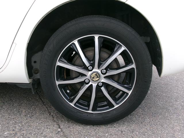 アクア Ｇ　ワンオーナー　禁煙車　純正ナビ　ＢＴ　ＣＤ　ＤＶＤ　フルセグ　クルーズコントロール　オートライト　ドラレコ　Ｂカメラ　車線逸脱警報　衝突軽減ブレーキ　１５インチアルミ（49枚目）