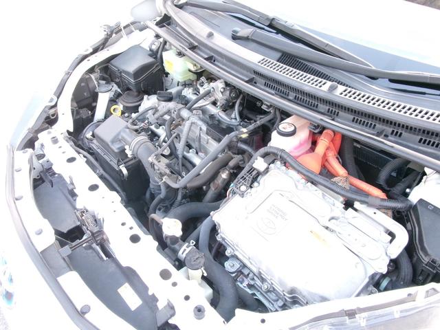 アクア Ｇ　ワンオーナー　禁煙車　純正ナビ　ＢＴ　ＣＤ　ＤＶＤ　フルセグ　クルーズコントロール　オートライト　ドラレコ　Ｂカメラ　車線逸脱警報　衝突軽減ブレーキ　１５インチアルミ（56枚目）