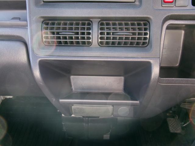 サンバートラック 　４ＷＤ　５ＭＴ　ＡＣ　オーディオ（15枚目）