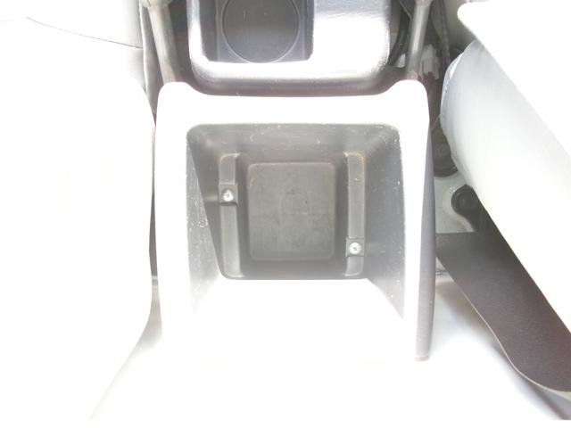 サンバートラック 　４ＷＤ　５ＭＴ　ＡＣ　オーディオ（19枚目）