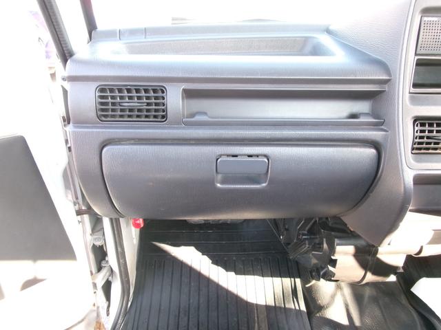 サンバートラック 　４ＷＤ　５ＭＴ　ＡＣ　オーディオ（20枚目）
