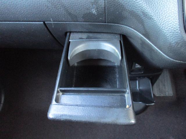 Ｎ－ＢＯＸカスタム Ｇ・Ｌホンダセンシング　禁煙車　純正ナビ　フルセグ　Ｂｌｕｅｔｏｏｔｈ　バックカメラ　ＥＴＣ　ドライブレコーダーオートクルーズコントロール　ＵＳＢ電源ソケット　スマートキー　スペアキー　社外アルミホイール　電動格納ミラー（14枚目）