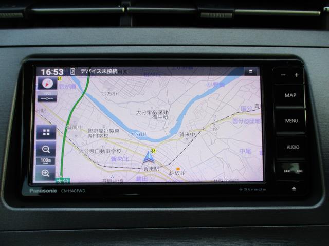 プリウス Ｓ　禁煙車　社外ナビ　フルセグ　Ｂｌｕｅｔｏｏｔｈ　バックカメラ　ＥＴＣ　ドライブレコーダー　電動格納ミラー　スマートキー　スペアキー　ステアリングリモコン　純正アルミホイール　ＨＩＤ（9枚目）