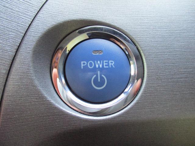 プリウス Ｓ　禁煙車　社外ナビ　フルセグ　Ｂｌｕｅｔｏｏｔｈ　バックカメラ　ＥＴＣ　ドライブレコーダー　電動格納ミラー　スマートキー　スペアキー　ステアリングリモコン　純正アルミホイール　ＨＩＤ（18枚目）