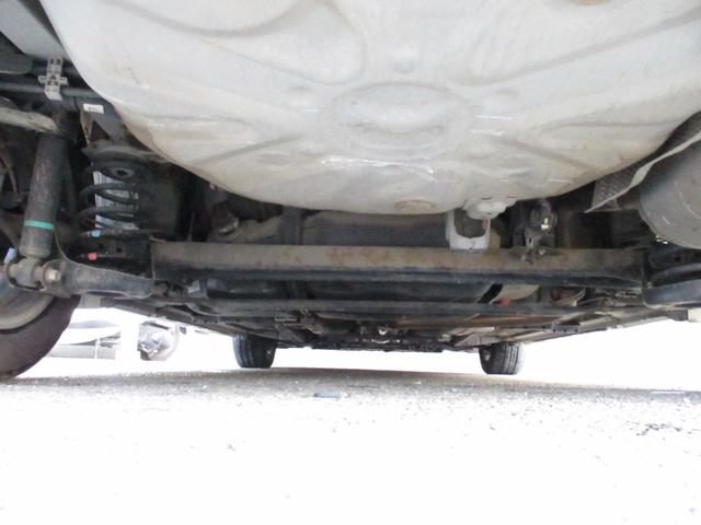 プリウス Ｓ　禁煙車　社外ナビ　フルセグ　Ｂｌｕｅｔｏｏｔｈ　バックカメラ　ＥＴＣ　ドライブレコーダー　電動格納ミラー　スマートキー　スペアキー　ステアリングリモコン　純正アルミホイール　ＨＩＤ（55枚目）