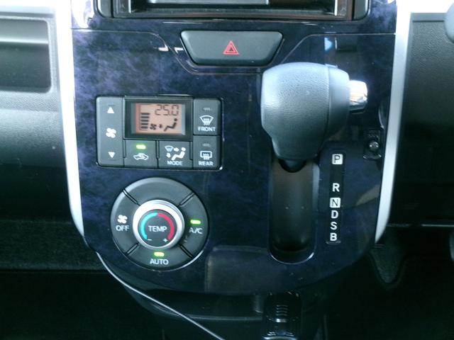 タント カスタムＸ　トップエディションＳＡＩＩＩ　禁煙車　オーディオ　オートライト　ＬＥＤ　Ｆフォグ　オートエアコン　スマートキー　スペアキー　ＥＴＣ　両側スライド片側電動　クリアランスソナー　シートヒーター　衝突被害軽減　ドラレコ　純正１４ＡＷ（12枚目）