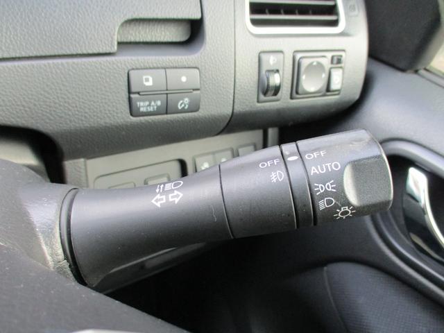 セレナ ハイウェイスターＧ　Ｓ－ハイブリッド　ワンオーナー　純正ナビ　フルセグ　バックカメラ　両側電動スライド　クルーズコントロール　Ｂｌｕｅｔｏｏｔｈ　ＥＴＣ　純正ＡＷ１６インチ　スペアキー　フォグランプ（18枚目）