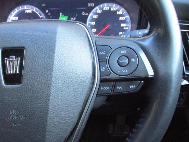 クラウンハイブリッド ＲＳアドバンス　禁煙車　純正ナビ　フルセグ　バックカメラ　プリクラッシュセーフティ　クリアランスソナー　ブラインドスポットモニター　純正ＡＷ　ＤＶＤ　ＥＴＣ　Ｂｌｕｅｔｏｏｔｈ　カードキー（31枚目）