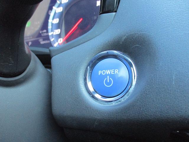 クラウンハイブリッド ＲＳアドバンス　禁煙車　純正ナビ　フルセグ　バックカメラ　プリクラッシュセーフティ　クリアランスソナー　ブラインドスポットモニター　純正ＡＷ　ＤＶＤ　ＥＴＣ　Ｂｌｕｅｔｏｏｔｈ　カードキー（34枚目）