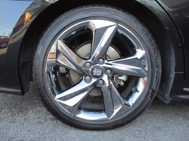 クラウンハイブリッド ＲＳアドバンス　禁煙車　純正ナビ　フルセグ　バックカメラ　プリクラッシュセーフティ　クリアランスソナー　ブラインドスポットモニター　純正ＡＷ　ＤＶＤ　ＥＴＣ　Ｂｌｕｅｔｏｏｔｈ　カードキー（55枚目）