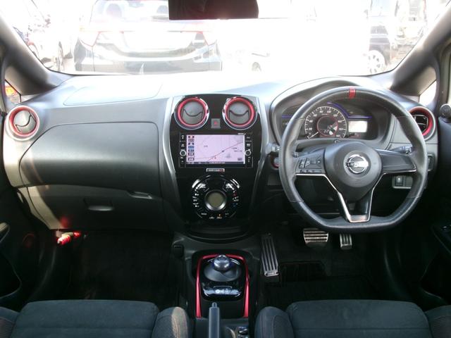 ノート ｅ－パワーニスモ　禁煙車　純正ナビ　ワンセグ　ＢＴ　バックカメラ　ＥＴＣ　衝突軽減ブレーキ　横滑り防止　ＨＫＳマフラー　１５インチアルミホイール（5枚目）