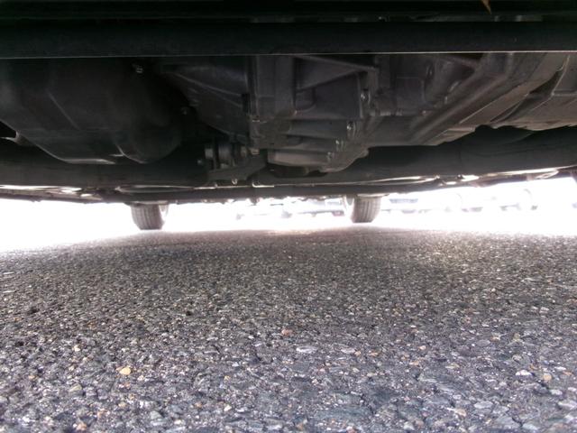 ノート ｅ－パワーニスモ　禁煙車　純正ナビ　ワンセグ　ＢＴ　バックカメラ　ＥＴＣ　衝突軽減ブレーキ　横滑り防止　ＨＫＳマフラー　１５インチアルミホイール（52枚目）