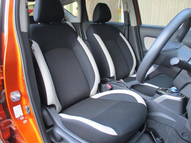 ノート ｅ－パワー　Ｘ　ワンオーナー　禁煙車　純正ナビ　フルセグ　全方位カメラ　　フロントカメラ　バックカメラ　サイドカメラ　衝突軽減ブレーキ　クリアランスソナー　レーンキープアシスト　Ｂｌｕｅｔｏｏｔｈ　ＨＩＤ　ＤＶＤ（32枚目）