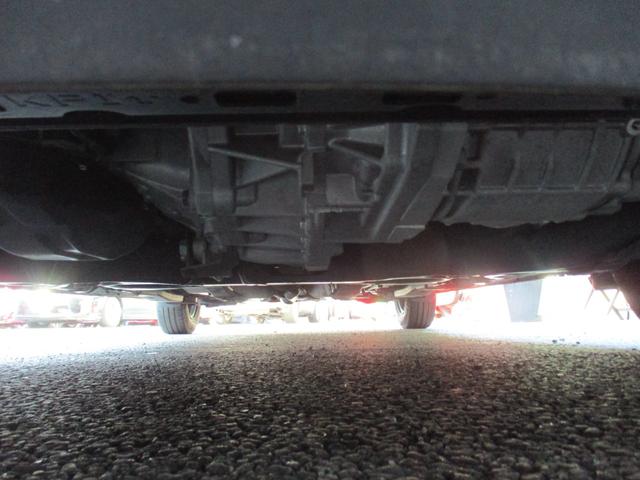 ノート ｅ－パワー　Ｘ　ワンオーナー　禁煙車　純正ナビ　フルセグ　全方位カメラ　　フロントカメラ　バックカメラ　サイドカメラ　衝突軽減ブレーキ　クリアランスソナー　レーンキープアシスト　Ｂｌｕｅｔｏｏｔｈ　ＨＩＤ　ＤＶＤ（48枚目）