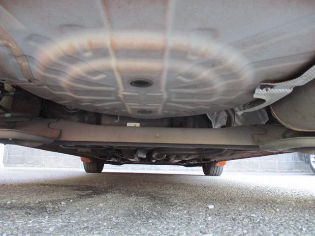 ノート ｅ－パワー　Ｘ　ワンオーナー　禁煙車　純正ナビ　フルセグ　全方位カメラ　　フロントカメラ　バックカメラ　サイドカメラ　衝突軽減ブレーキ　クリアランスソナー　レーンキープアシスト　Ｂｌｕｅｔｏｏｔｈ　ＨＩＤ　ＤＶＤ（49枚目）