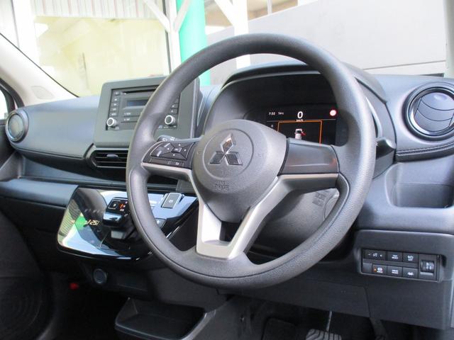 eKクロス EV G ビジネスパッケージ 禁煙車 衝突軽減ブレーキ 車線逸脱システム クリアランスソナー キーレス スペアキー 電動格納ミラー LEDヘッドライト(5枚目)