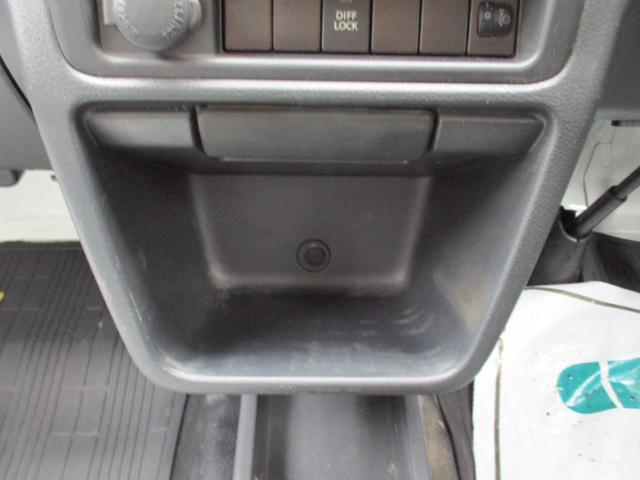 ＮＴ１００クリッパートラック ＤＸ農繁仕様　エアコン　デフロック　作業灯　ＥＴＣ　スペアキー　５ＭＴ（12枚目）