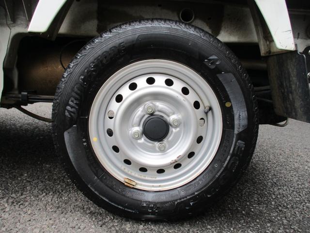 ＮＴ１００クリッパートラック ＤＸ農繁仕様　エアコン　デフロック　作業灯　ＥＴＣ　スペアキー　５ＭＴ（32枚目）