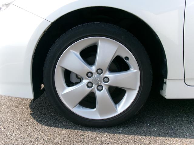 プリウス Ｇツーリングセレクション　禁煙車　純正ナビ　フルセグ　バックカメラ　Ｂｌｕｅｔｏｏｔｈ　電格ミラー　ＬＥＤヘッドライト　フォグランプ　ヘッドライトウォッシャー　１７インチ純正アルミホイール（49枚目）