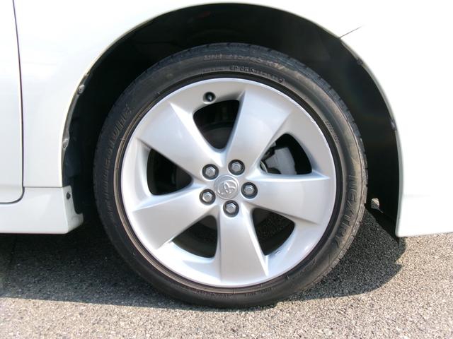 プリウス Ｇツーリングセレクション　禁煙車　純正ナビ　フルセグ　バックカメラ　Ｂｌｕｅｔｏｏｔｈ　電格ミラー　ＬＥＤヘッドライト　フォグランプ　ヘッドライトウォッシャー　１７インチ純正アルミホイール（52枚目）