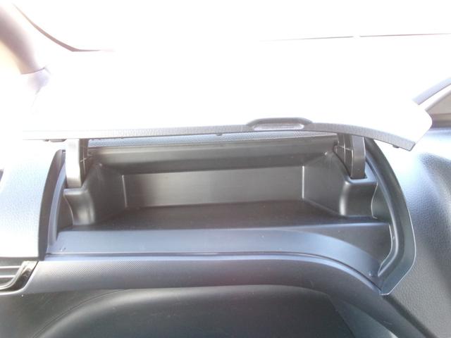 ヴォクシー ＺＳ　煌ＩＩ　ワンオーナー　禁煙車　モデリスタフルエアロ　アルパイン９インチナビ　フルセグ　Ｂｌｕｅｔｏｏｔｈ　バックカメラ　後席モニター　オートライト　ＬＥＤ　オートライト　両側電動スライド　ＥＴＣ　スマートキー（29枚目）