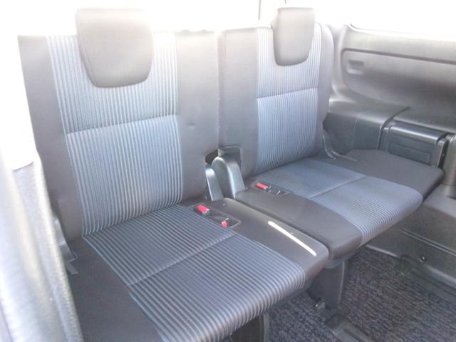 ヴォクシー ＺＳ　煌ＩＩ　ワンオーナー　禁煙車　モデリスタフルエアロ　アルパイン９インチナビ　フルセグ　Ｂｌｕｅｔｏｏｔｈ　バックカメラ　後席モニター　オートライト　ＬＥＤ　オートライト　両側電動スライド　ＥＴＣ　スマートキー（38枚目）