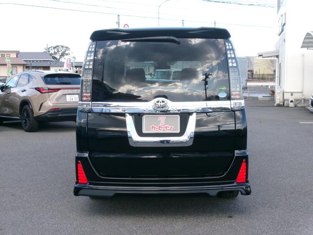 ヴォクシー ＺＳ　煌ＩＩ　ワンオーナー　禁煙車　モデリスタフルエアロ　アルパイン９インチナビ　フルセグ　Ｂｌｕｅｔｏｏｔｈ　バックカメラ　後席モニター　オートライト　ＬＥＤ　オートライト　両側電動スライド　ＥＴＣ　スマートキー（68枚目）