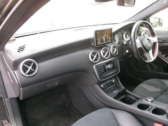 Ａクラス Ａ１８０　ブルーエフィシェンシースポーツ　禁煙車　純正ナビ　フルセグ　Ｂｌｕｅｔｏｏｔｈ　ハーフレザーシート　パワーシート　クリアランスソナー　ＵＳＢ　ＥＴＣ　リアフォグ　１８インチ純正アルミ（6枚目）