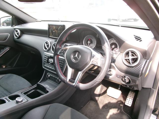 Ａクラス Ａ１８０　ブルーエフィシェンシースポーツ　禁煙車　純正ナビ　フルセグ　Ｂｌｕｅｔｏｏｔｈ　ハーフレザーシート　パワーシート　クリアランスソナー　ＵＳＢ　ＥＴＣ　リアフォグ　１８インチ純正アルミ（7枚目）