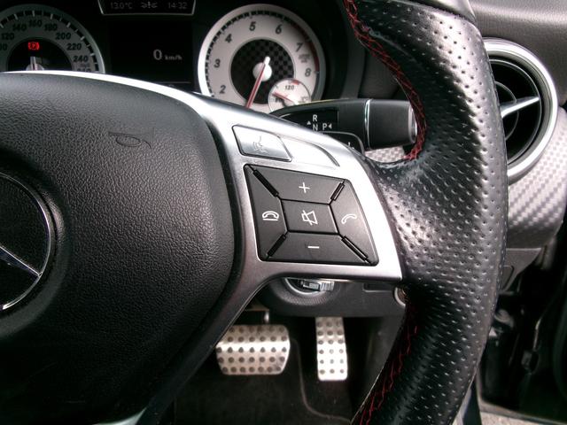 Ａクラス Ａ１８０　ブルーエフィシェンシースポーツ　禁煙車　純正ナビ　フルセグ　Ｂｌｕｅｔｏｏｔｈ　ハーフレザーシート　パワーシート　クリアランスソナー　ＵＳＢ　ＥＴＣ　リアフォグ　１８インチ純正アルミ（10枚目）