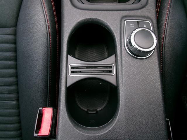 Ａクラス Ａ１８０　ブルーエフィシェンシースポーツ　禁煙車　純正ナビ　フルセグ　Ｂｌｕｅｔｏｏｔｈ　ハーフレザーシート　パワーシート　クリアランスソナー　ＵＳＢ　ＥＴＣ　リアフォグ　１８インチ純正アルミ（25枚目）