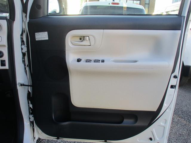 ムーヴキャンバス Xリミテッド SAII 禁煙車 社外オーディオ Bluetooth スマートキー スペアキー バックカメラ 両側電動スライドドア アイドリングストップ 衝突軽減ブレーキ(27枚目)