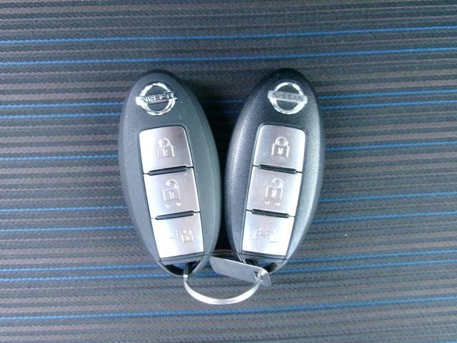 Ｘ　Ｖセレクション　禁煙車　プロパイロット　全方位カメラ　衝突軽減ブレーキ　　クリアランスソナー　ブラインドスポットモニター　バックカメラ　純正ナビ　Ｂｌｕｅｔｏｏｔｈ　ＵＳＢ　ステアリングヒーター　シートヒーター（画像36）