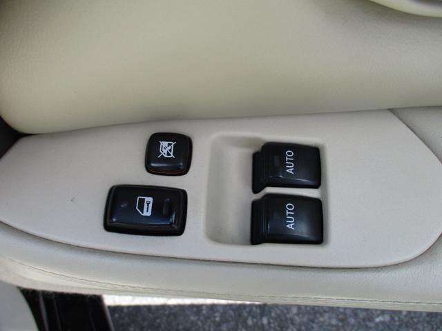 ４３０ＳＣＶ　４３０ＳＣＶ（４名　禁煙車　全塗装　社外アルミホイール　社外前後バンパー　社外ナビ　フルセグ　Ｂｌｕｅｔｏｏｔｈ　バックカメラ　キーレス　パワーシート（画像30）