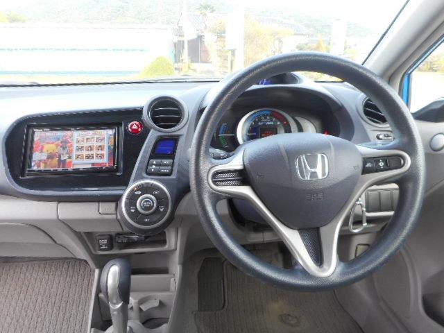 インサイト Ｇ　ＳＤナビ　フルセグ　ＥＴＣ　Ｂカメラ　ＬＥＤ　Ｂｌｕｅｔｏｏｔｈ接続　ＤＶＤ再生　走行中視聴ＯＫ（14枚目）