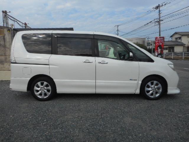 セレナ ハイウェイスター S-ハイブリッド エアロモード SDナビ フルセグ リアモニター ETC DVD再生 Bluetooth音楽再生☆(5枚目)